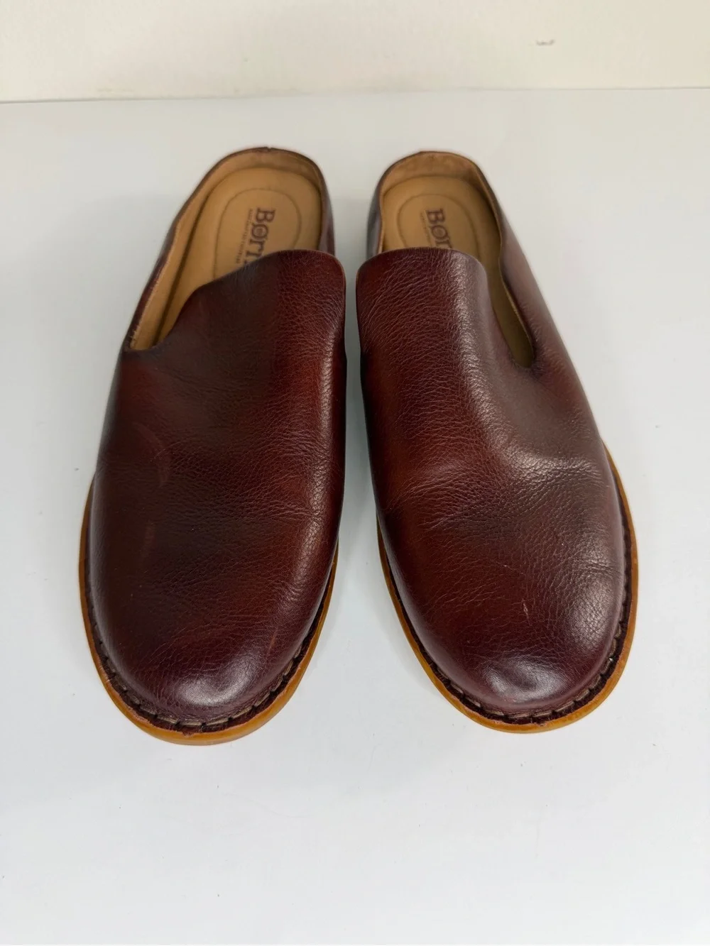 born handcrafted footwear Shoes Slides Clogs Mules Women Size 7.5M Burgundy